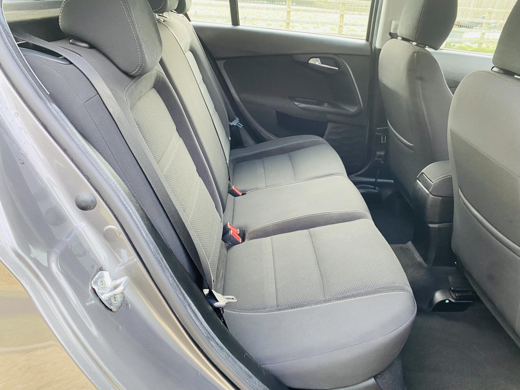 Fiat Tipo 1.4 MPI Lounge Hatchback 5dr Petrol Manual Euro 6 (95 ps)