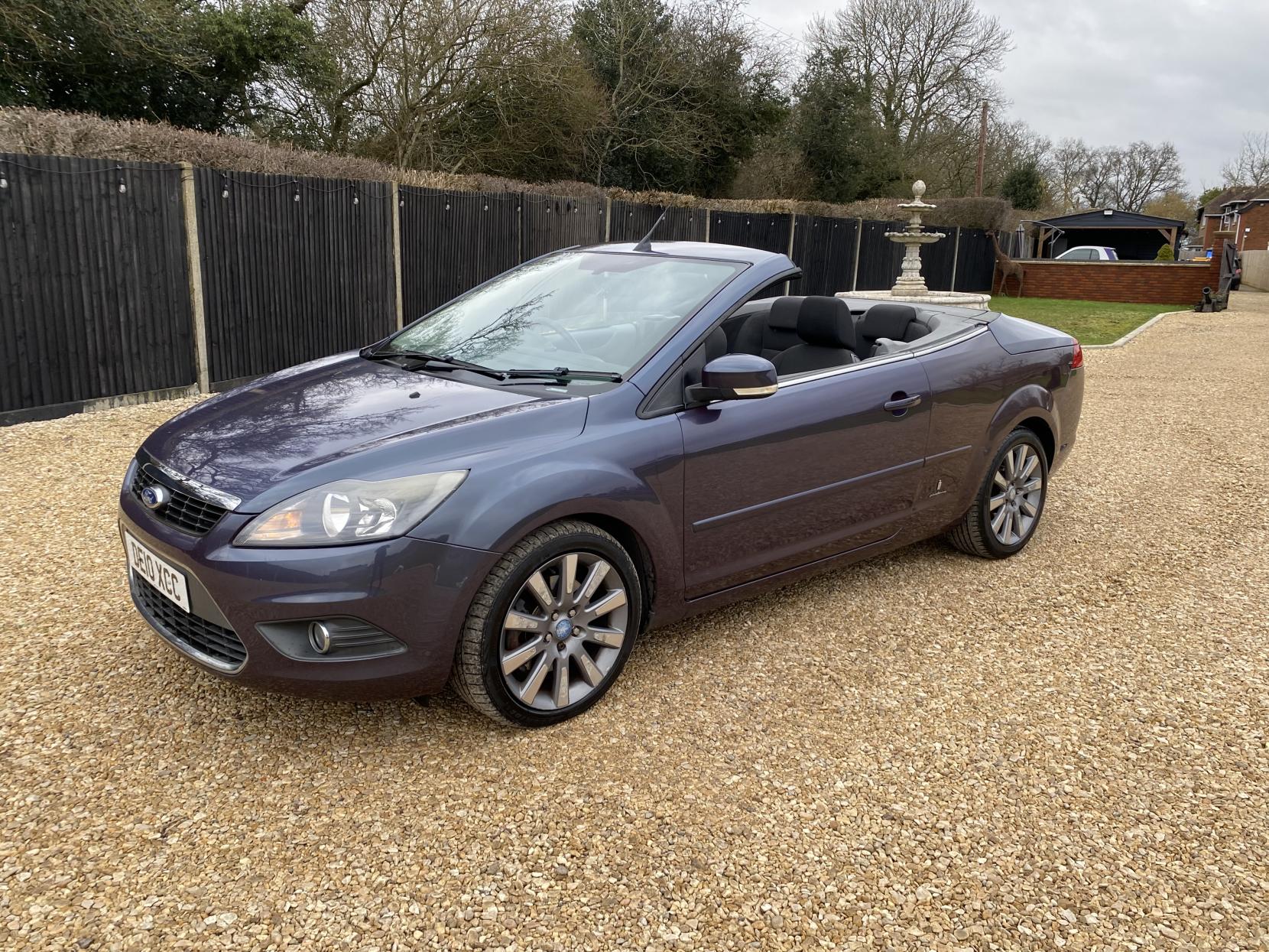 Ford Focus CC 2.0 CC-2 Convertible 2dr Petrol Manual (179 g/km, 143 bhp)