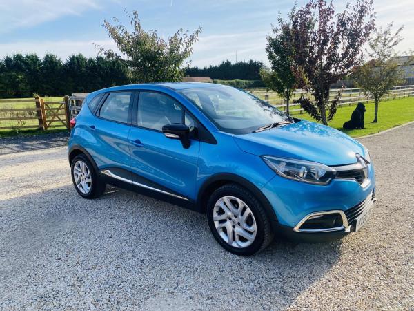Renault Captur 1.5 dCi ENERGY Dynamique Nav SUV 5dr Diesel Manual Euro 6 (s/s) (90 ps)