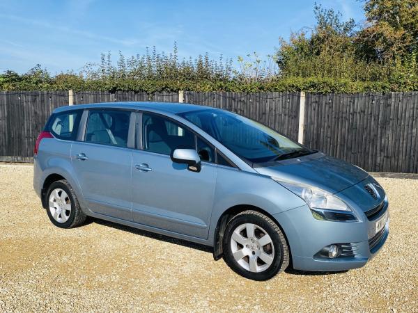 Peugeot 5008 1.6 HDi Sport MPV 5dr Diesel Manual Euro 5 (112 ps)