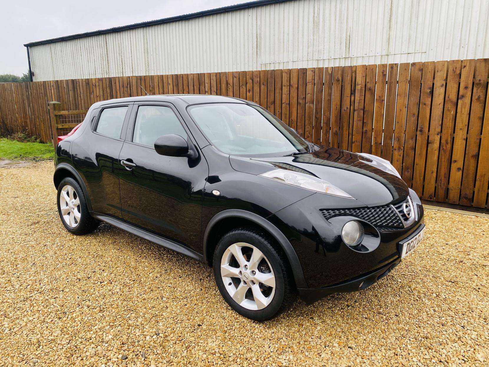 Nissan Juke 1.6 Acenta SUV 5dr Petrol Manual Euro 5 (s/s) (117 ps)