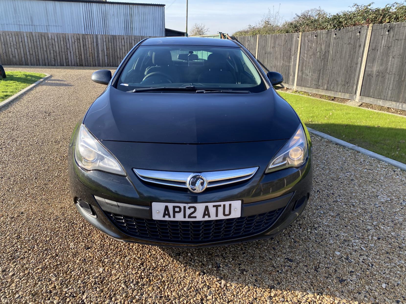 Vauxhall Astra GTC 1.6T 16V Sport Coupe 3dr Petrol Manual Euro 5 (180 ps)