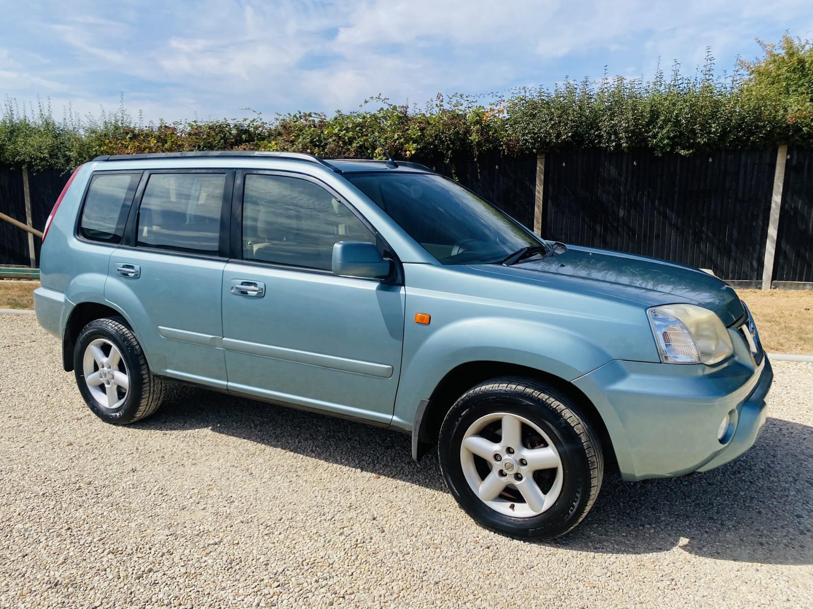 2003 Nissan X-Trail