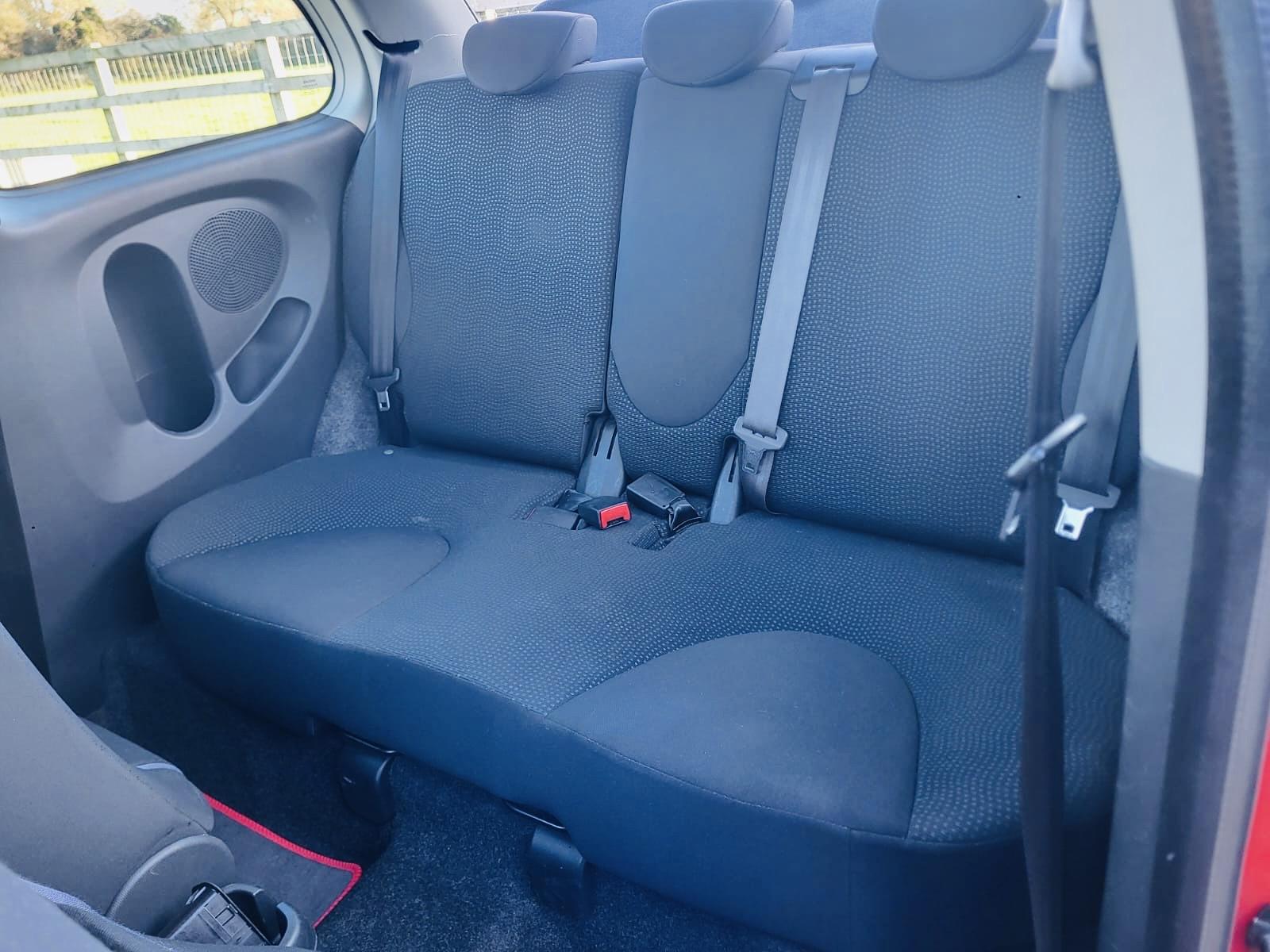 Nissan Micra 1.2 16v n-tec Hatchback 3dr Petrol Manual (139 g/km, 79 bhp)