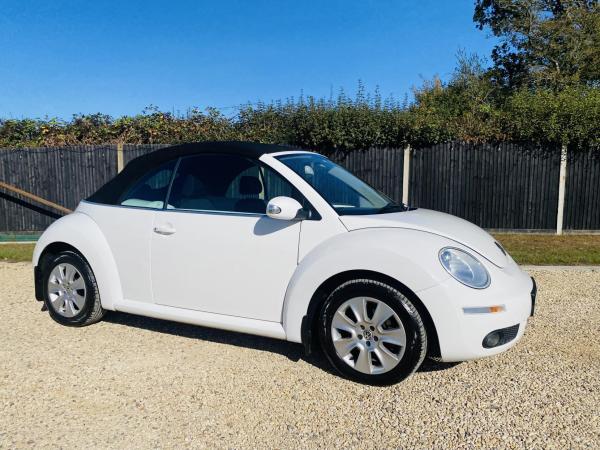 Volkswagen Beetle 1.6 Cabriolet 2dr Petrol Manual Euro 4 (102 ps)