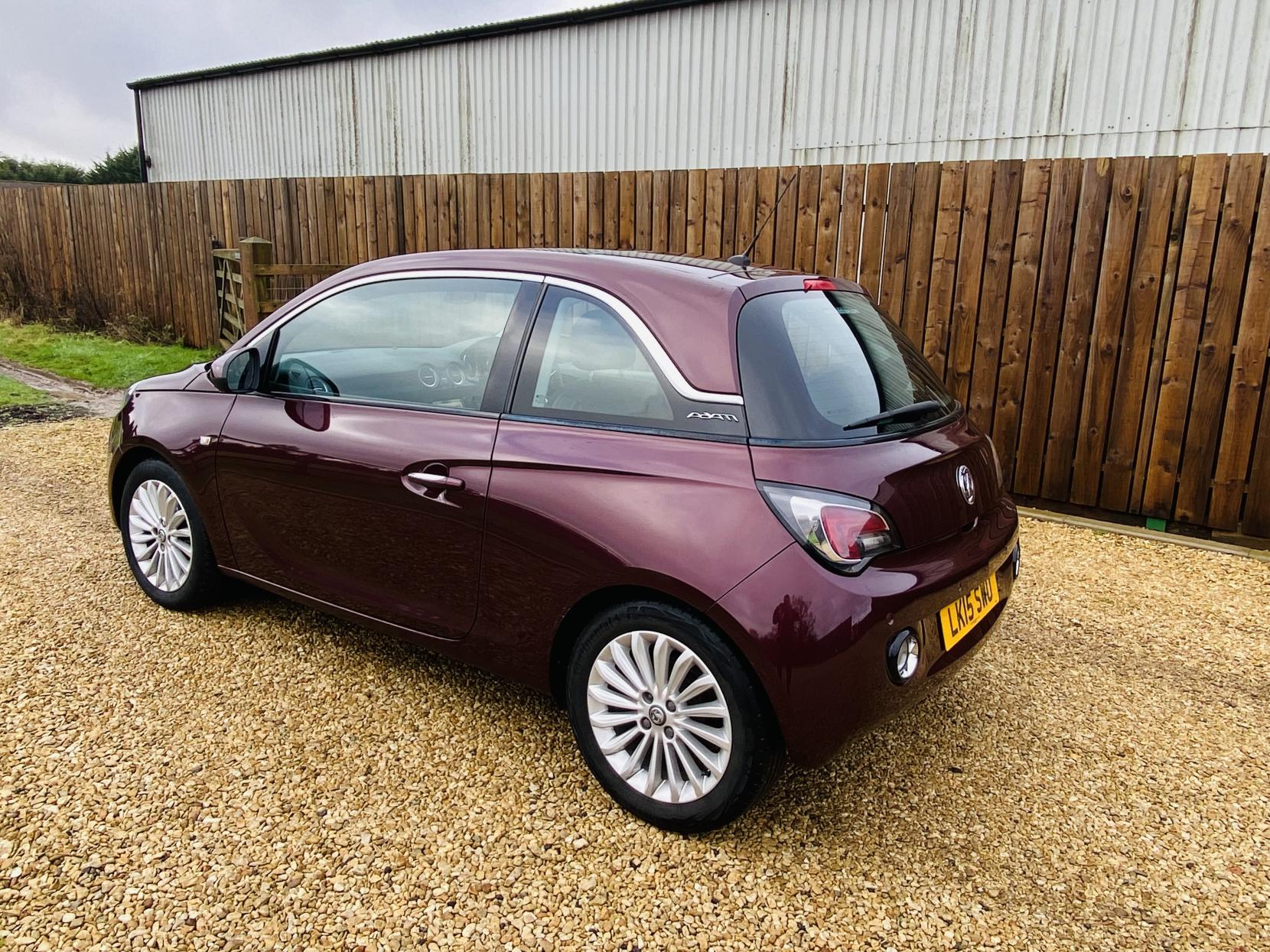 Vauxhall ADAM 1.2i GLAM Hatchback 3dr Petrol Manual Euro 6 (70 ps)