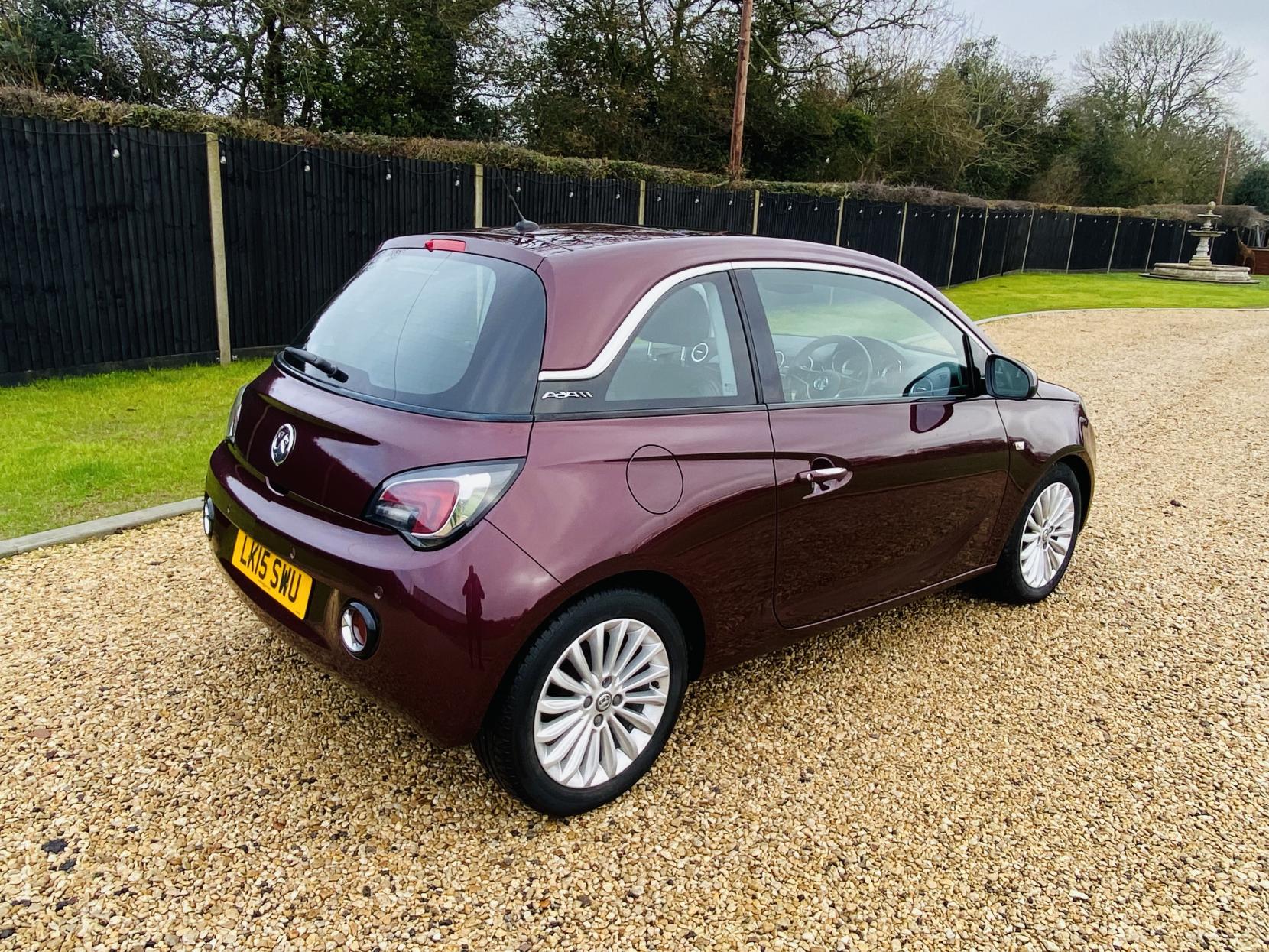 Vauxhall ADAM 1.2i GLAM Hatchback 3dr Petrol Manual Euro 6 (70 ps)