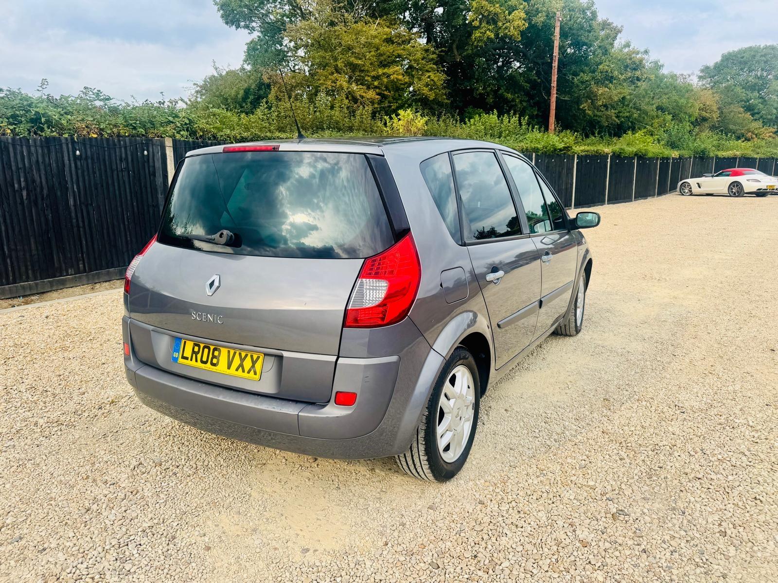Renault Scenic 1.6 VVT Dynamique S MPV 5dr Petrol Automatic (191 g/km, 111 bhp)