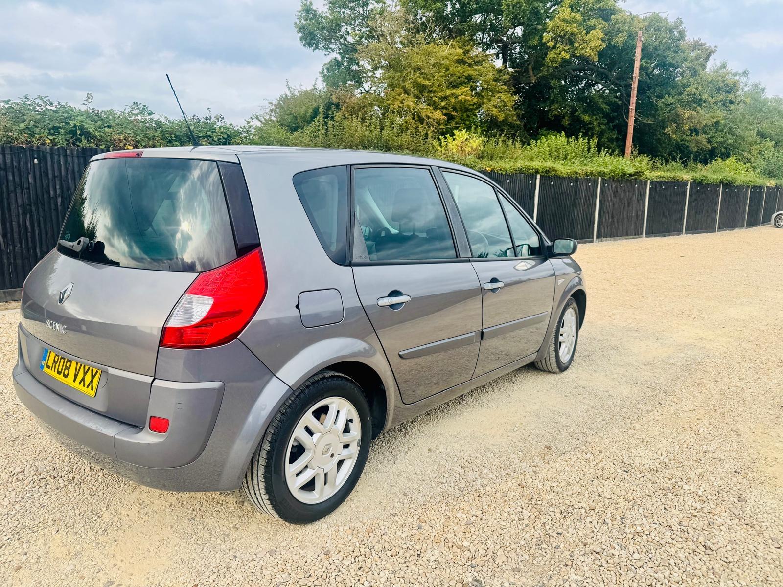 Renault Scenic 1.6 VVT Dynamique S MPV 5dr Petrol Automatic (191 g/km, 111 bhp)