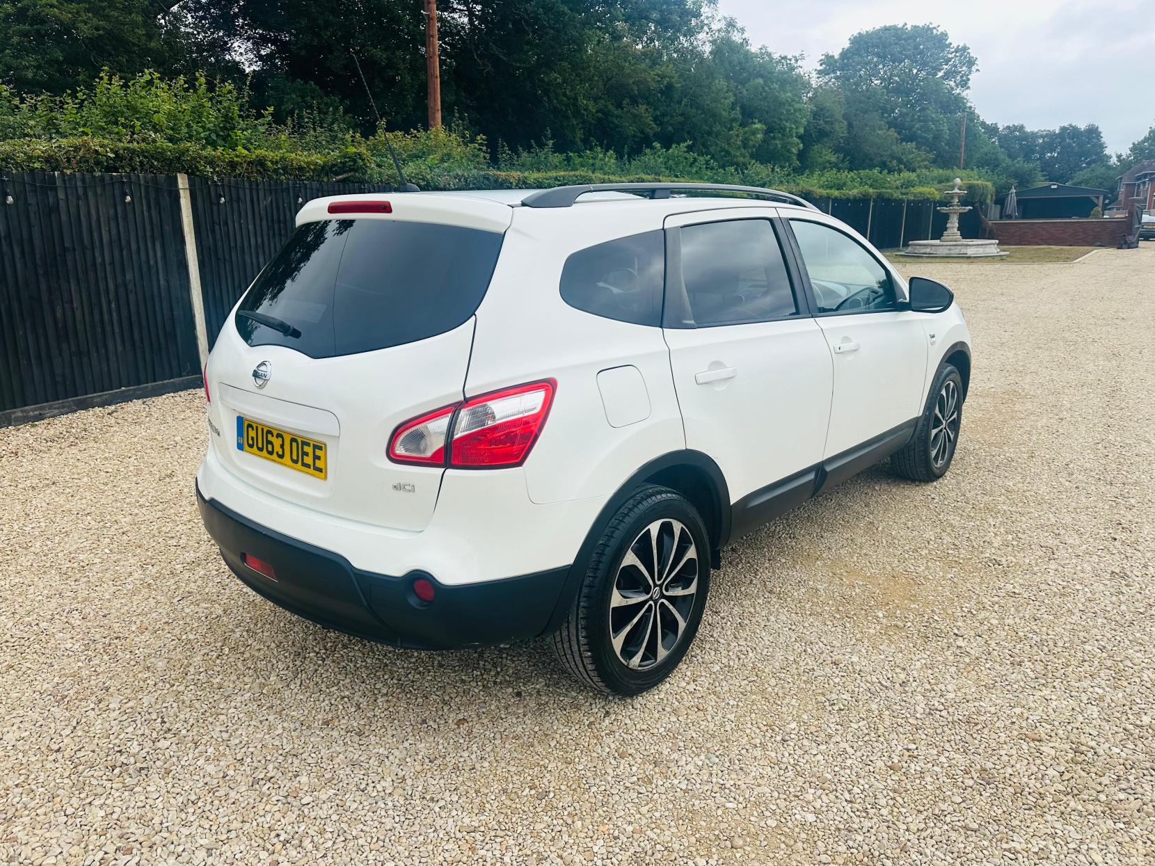 Nissan Qashqai+2 1.5 dCi 360 SUV 5dr Diesel Manual 2WD Euro 5 (110 ps)