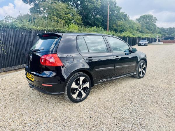 Volkswagen Golf 1.6 FSI SE Hatchback 5dr Petrol Automatic (185 g/km, 113 bhp)