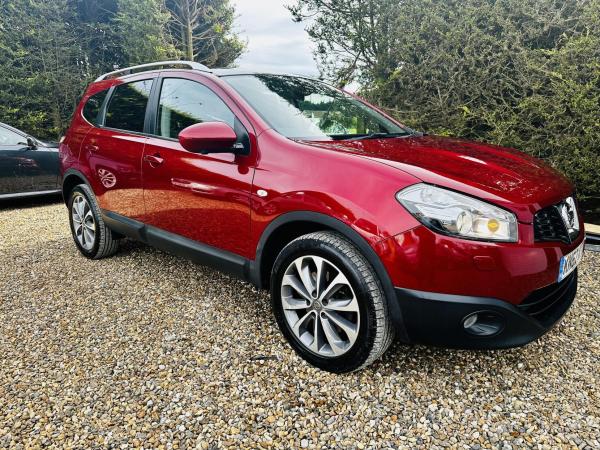 Nissan Qashqai+2 2.0 Tekna SUV 5dr Petrol CVT 4WD Euro 5 (AVM) (140 ps)