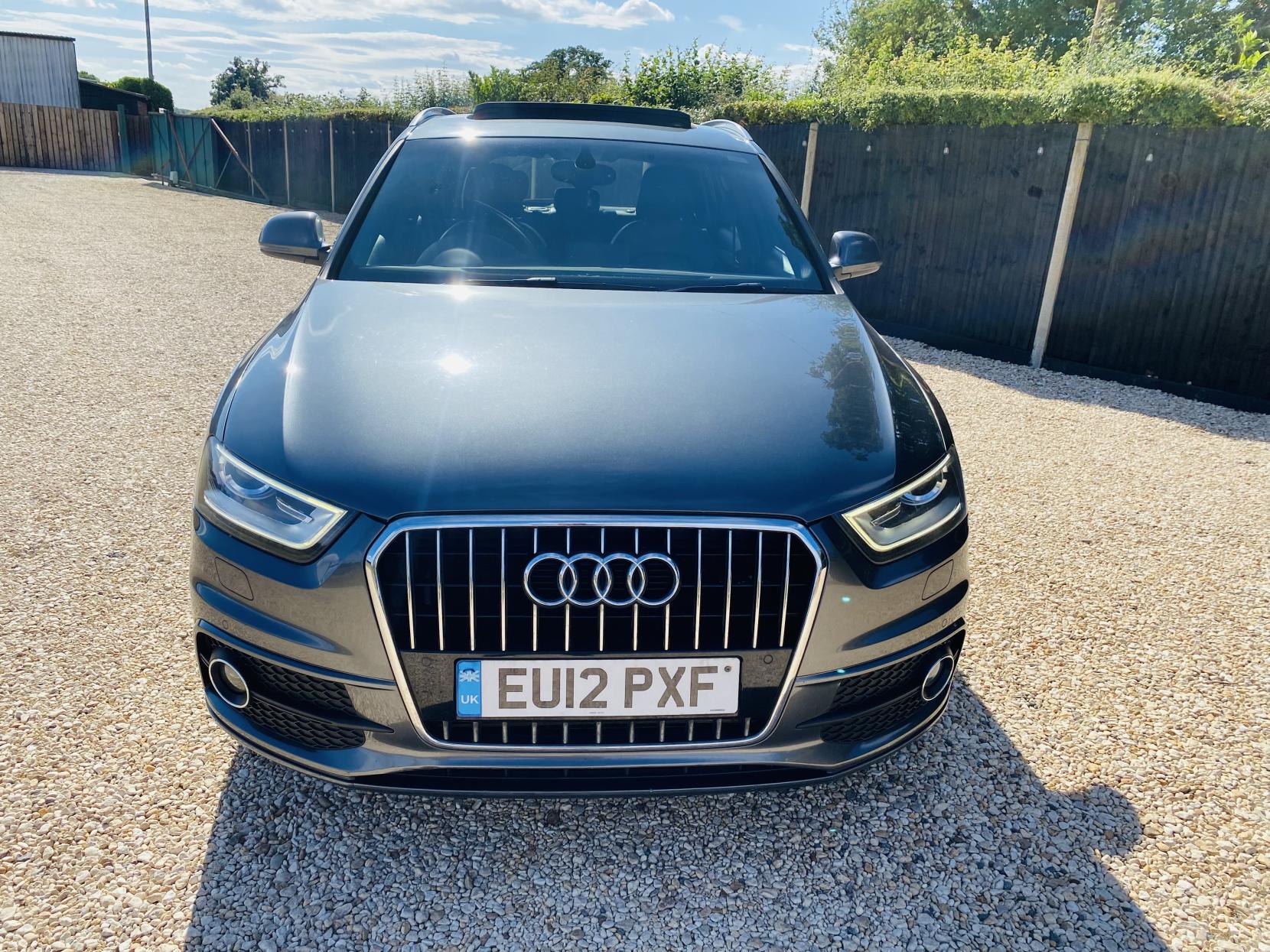 Audi Q3 2.0 TDI S line SUV 5dr Diesel S Tronic quattro Euro 5 (s/s) (177 ps)