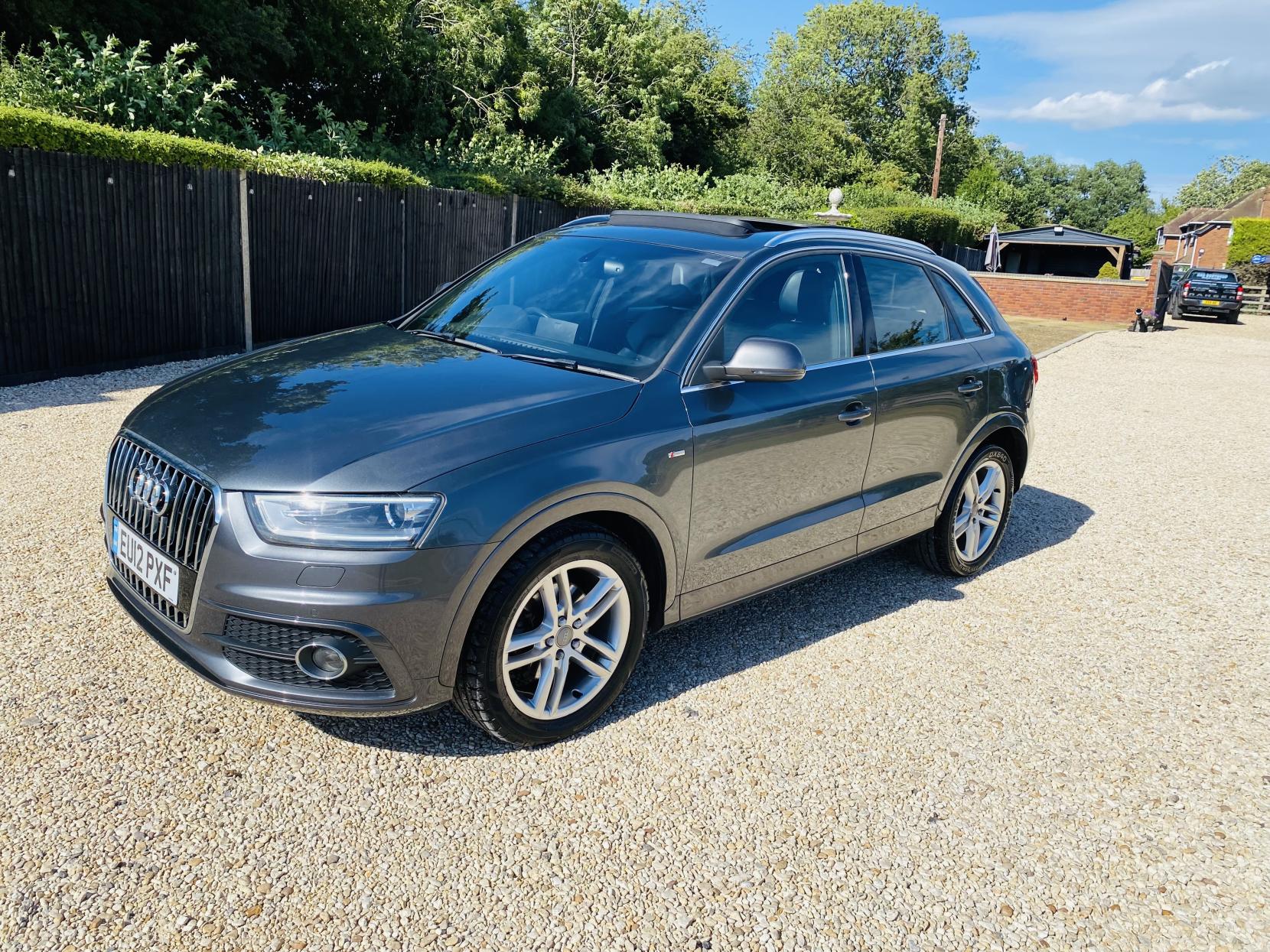 Audi Q3 2.0 TDI S line SUV 5dr Diesel S Tronic quattro Euro 5 (s/s) (177 ps)