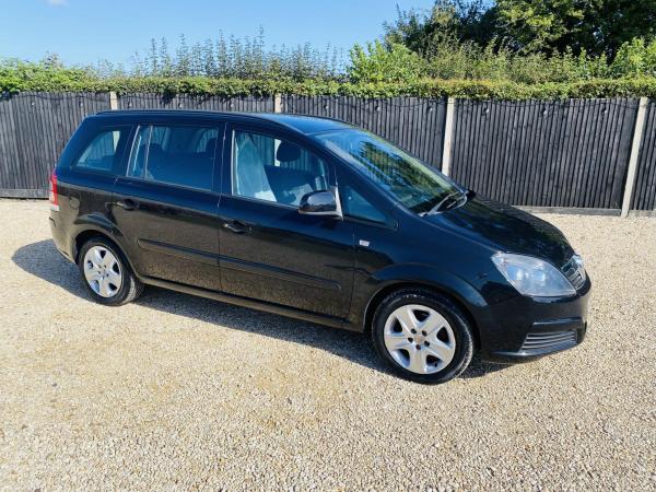 Vauxhall Zafira 1.6 16V Exclusiv MPV 5dr Petrol Manual Euro 5 (115 ps)
