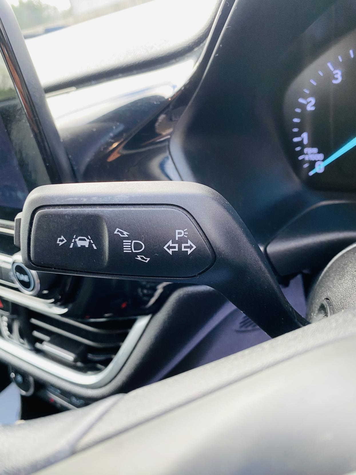 Ford Fiesta 1.1 Ti-VCT Zetec Hatchback 5dr Petrol Manual Euro 6 (s/s) (85 ps)