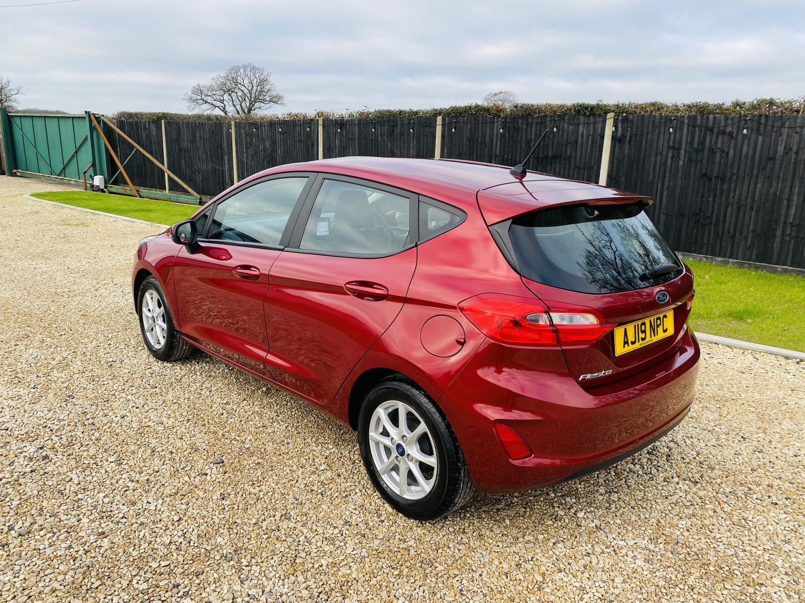 Ford Fiesta 1.1 Ti-VCT Zetec Hatchback 5dr Petrol Manual Euro 6 (s/s) (85 ps)