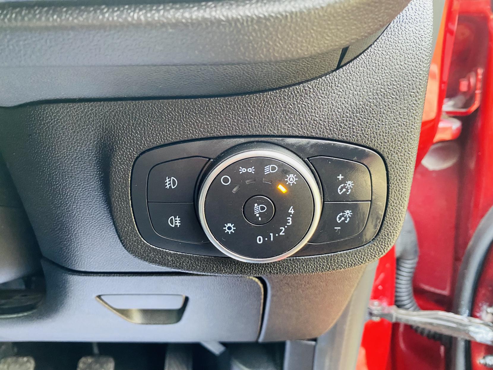 Ford Fiesta 1.1 Ti-VCT Zetec Hatchback 5dr Petrol Manual Euro 6 (s/s) (85 ps)