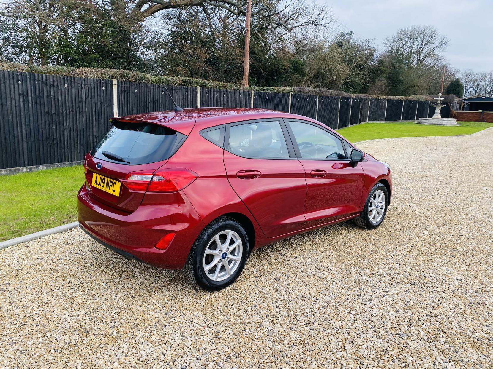 Ford Fiesta 1.1 Ti-VCT Zetec Hatchback 5dr Petrol Manual Euro 6 (s/s) (85 ps)