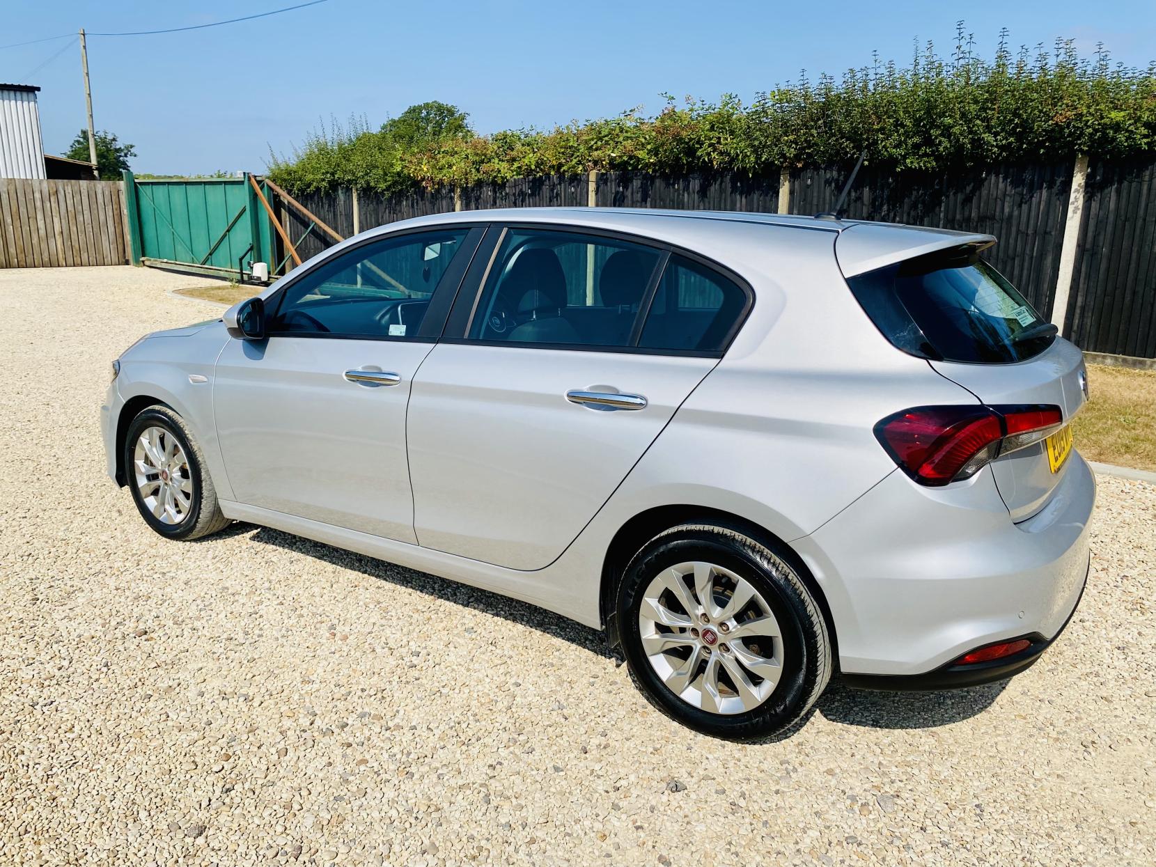 2019 Fiat Tipo thumbnail 8