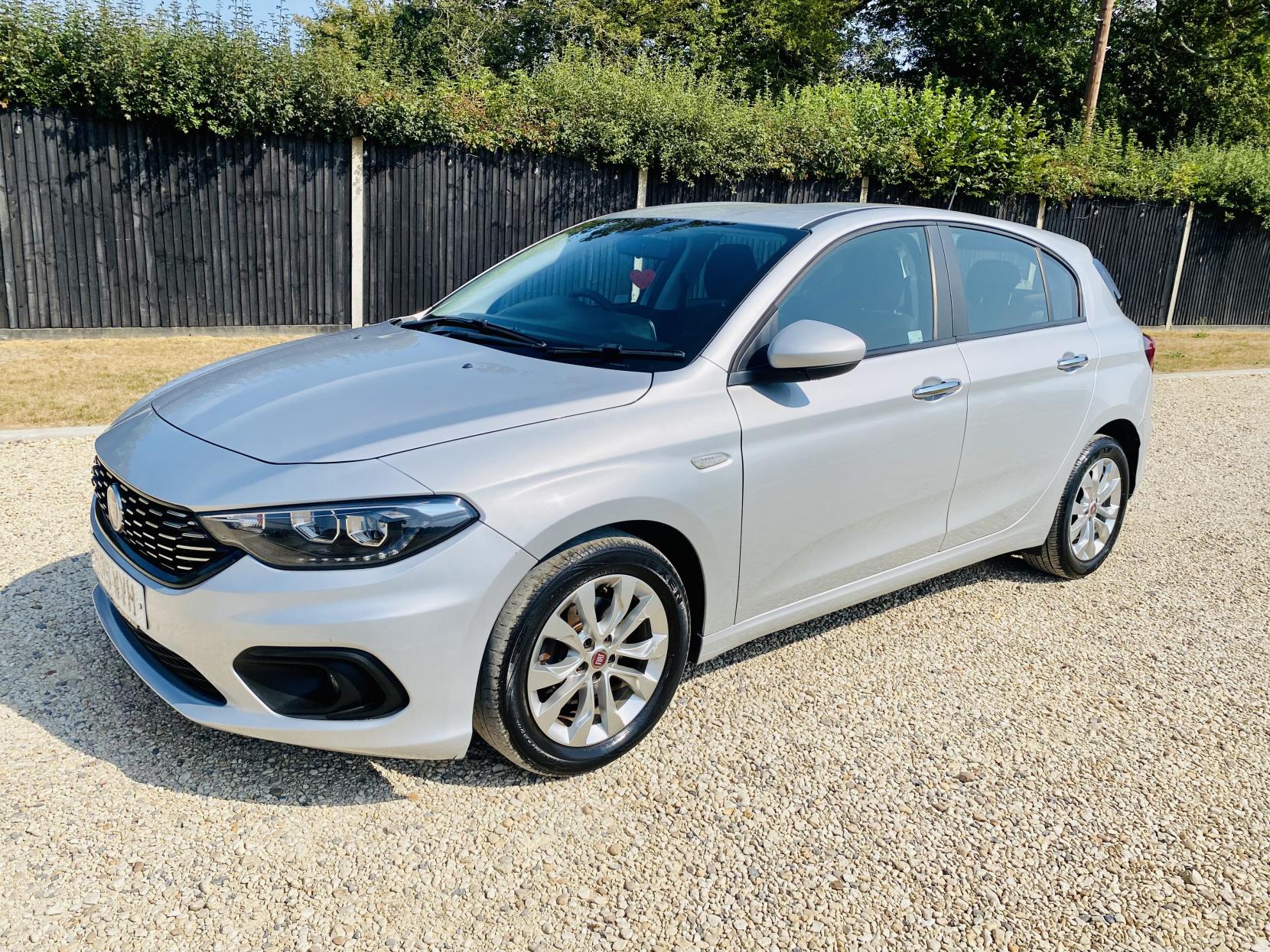 2019 Fiat Tipo thumbnail 6
