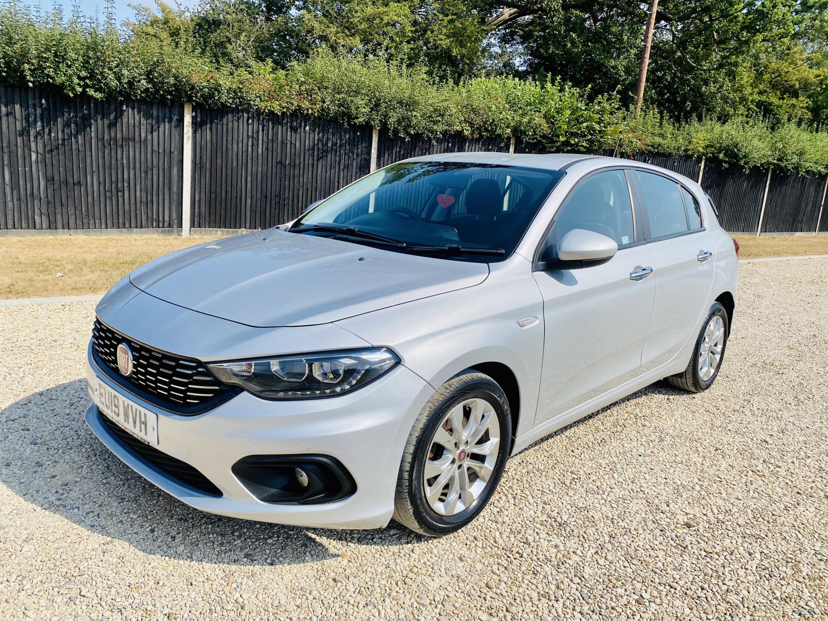 2019 Fiat Tipo thumbnail 7