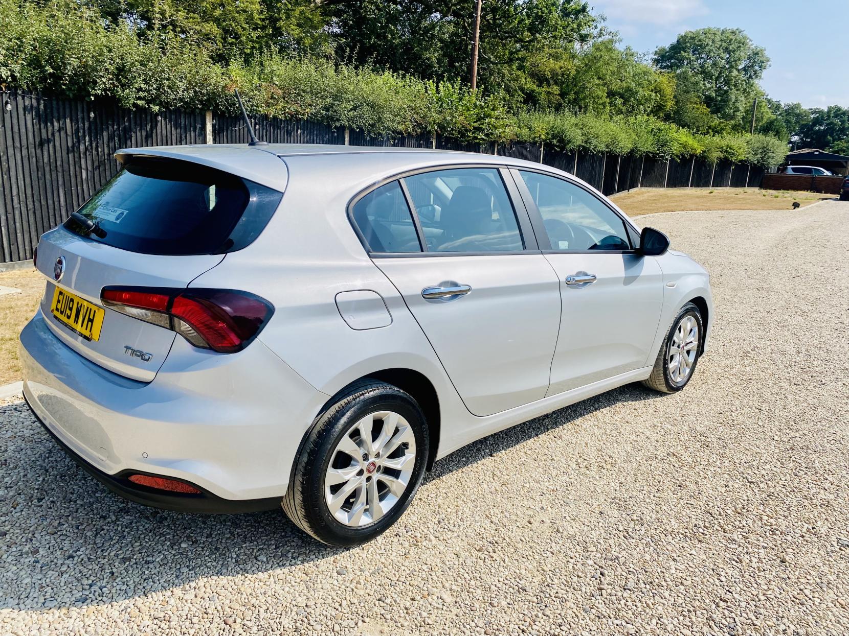 2019 Fiat Tipo thumbnail 12