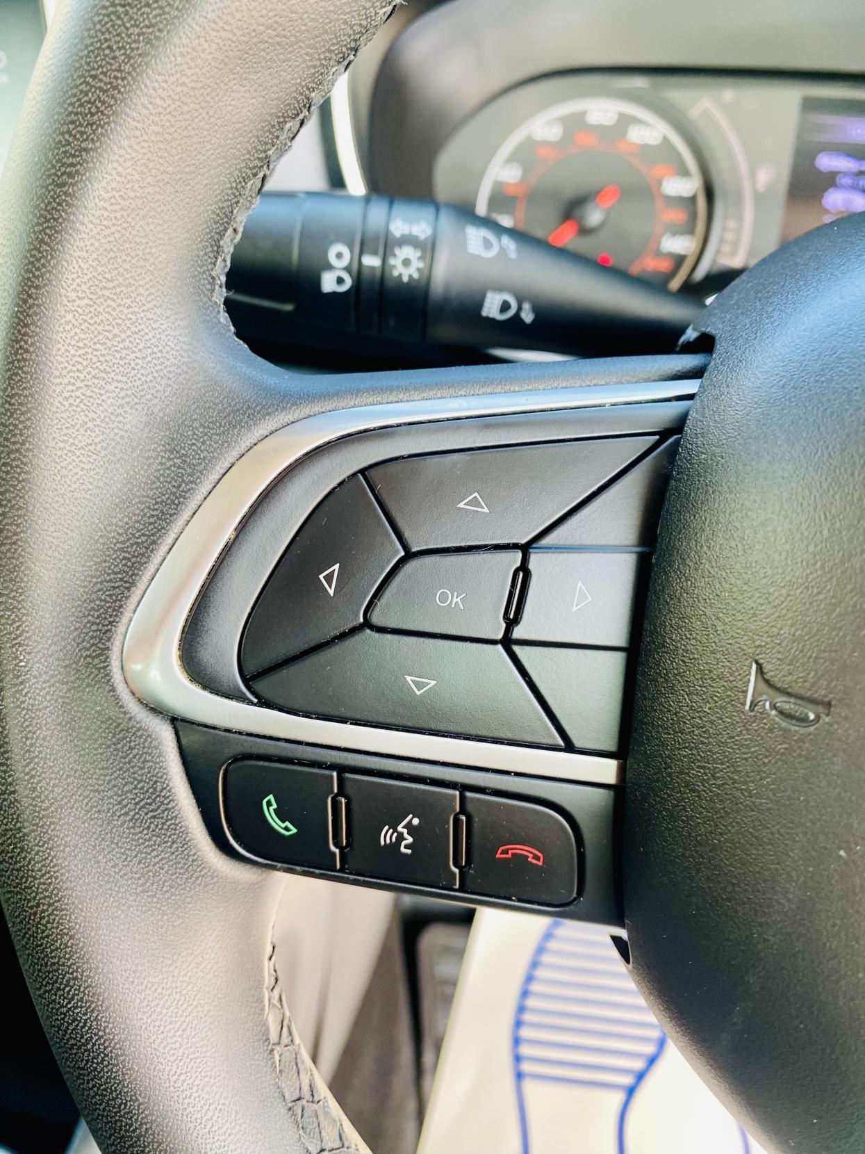 2019 Fiat Tipo thumbnail 24