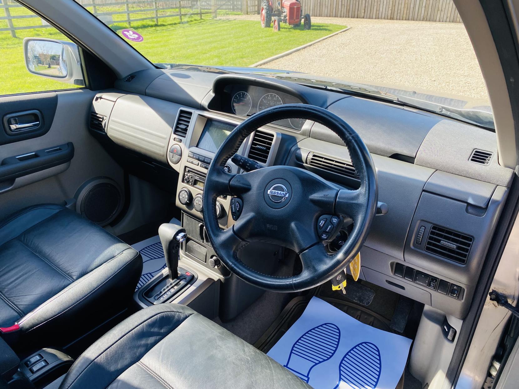 Nissan X-Trail 2.5i SVE SUV 5dr Petrol Automatic (231 g/km, 165 bhp)