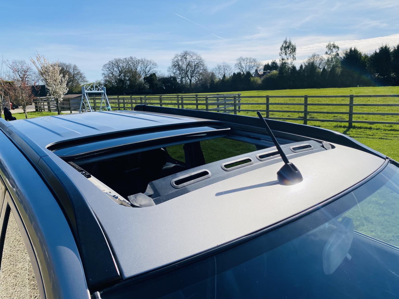 Nissan X-Trail 2.5i SVE SUV 5dr Petrol Automatic (231 g/km, 165 bhp)