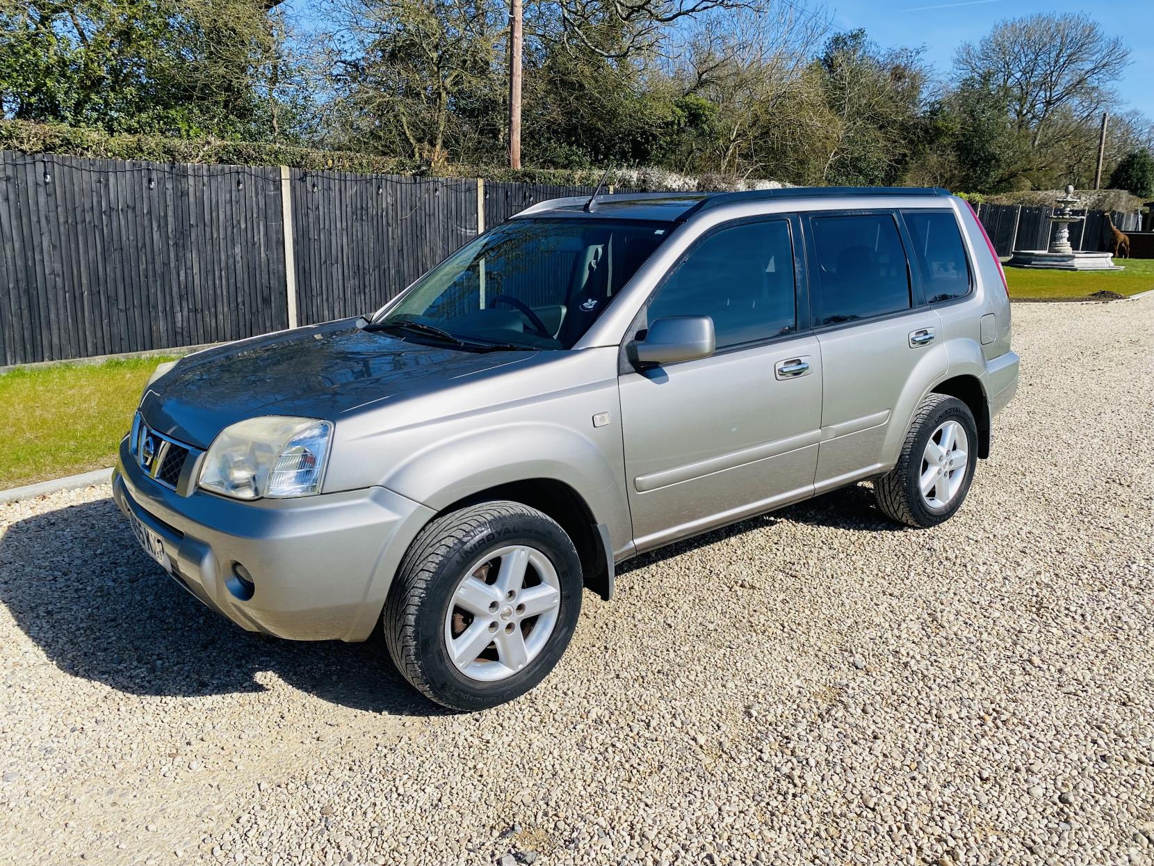 Nissan X-Trail 2.5i SVE SUV 5dr Petrol Automatic (231 g/km, 165 bhp)