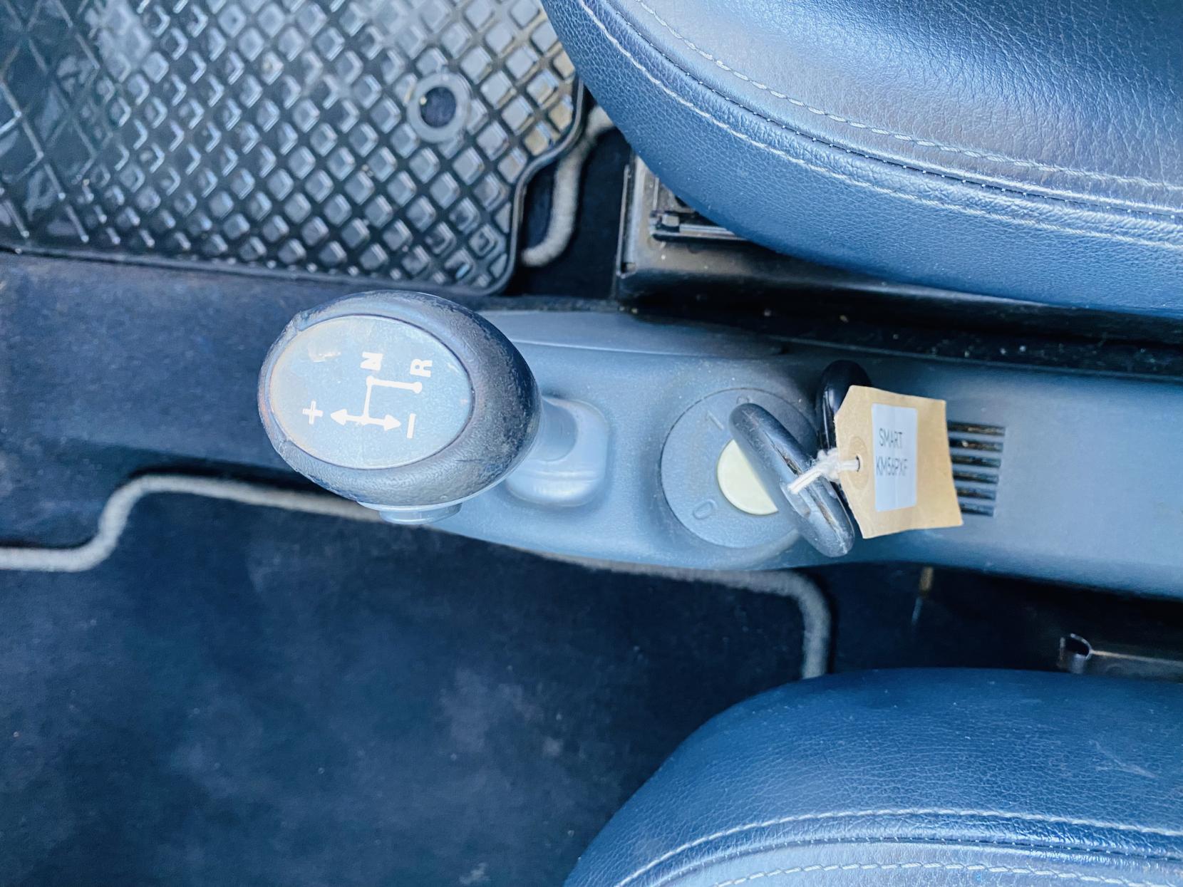 Smart fortwo 0.7 City Passion Hatchback 3dr Petrol Automatic (113 g/km, 61 bhp)