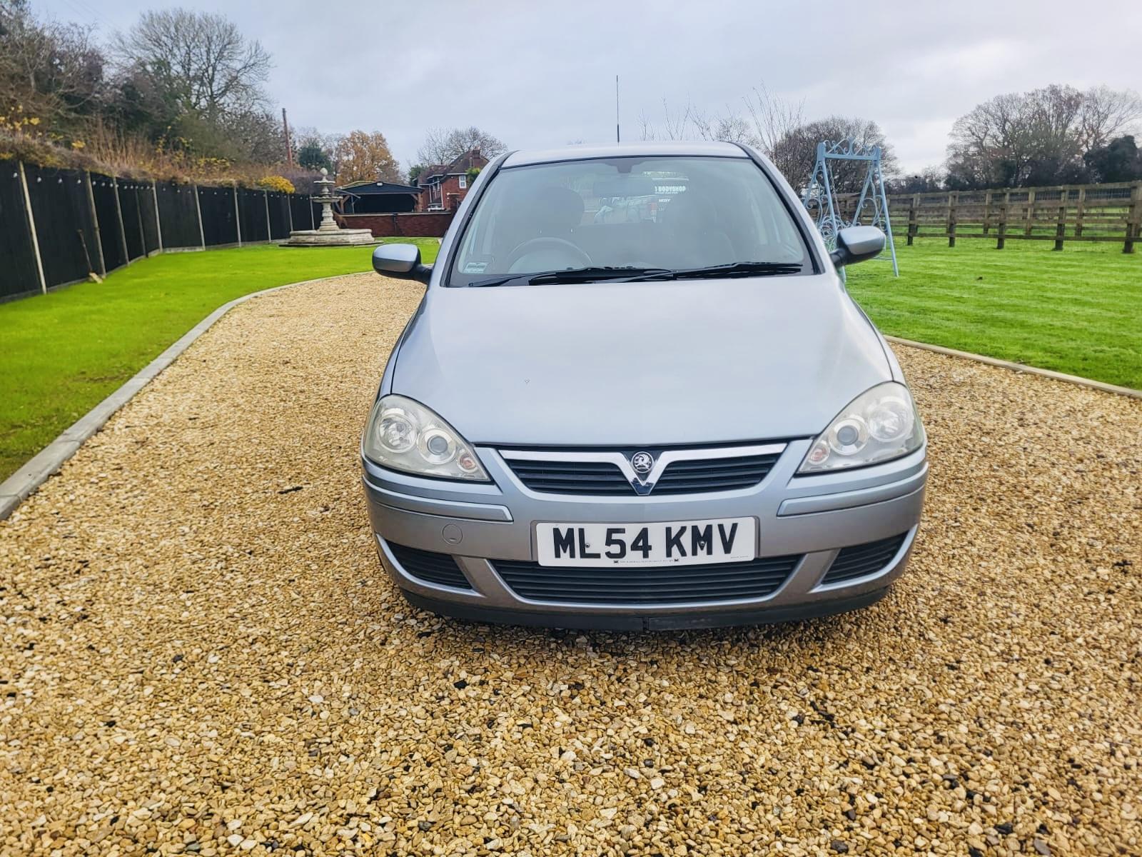 Vauxhall Corsa 1.4i 16v Design Hatchback 5dr Petrol Automatic (a/c) (180 g/km, 89 bhp)