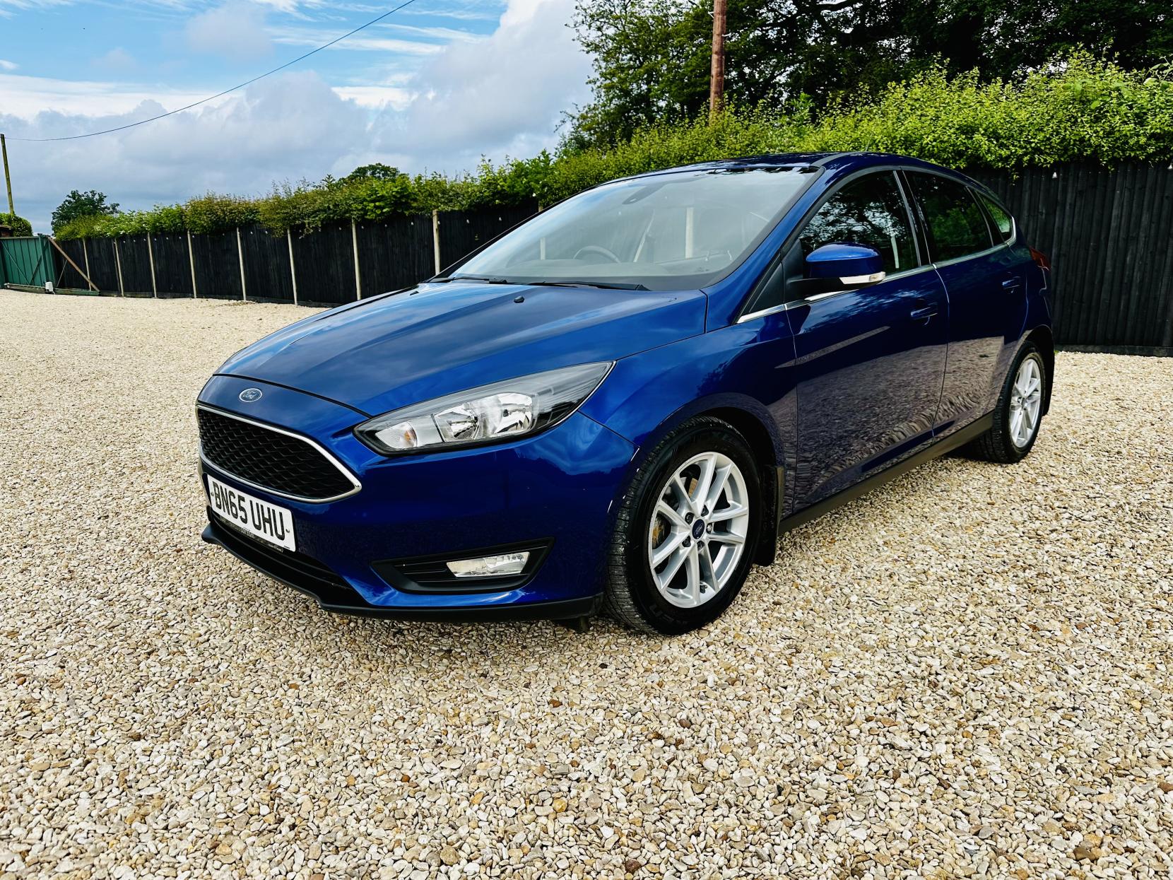 Ford Focus 1.0T EcoBoost Zetec Hatchback 5dr Petrol Manual Euro 6 (s/s) (125 ps)