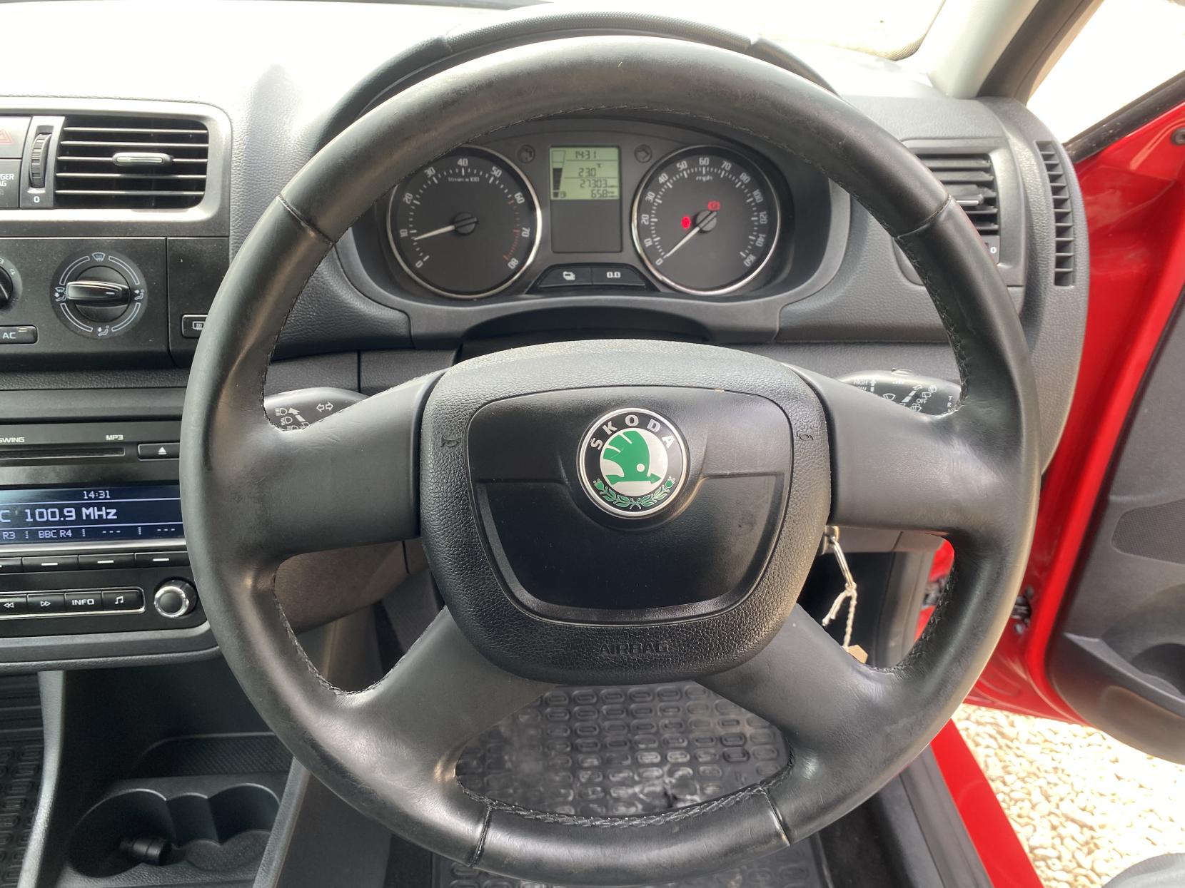 Skoda Fabia 1.4 MPI SE Hatchback 5dr Petrol Manual Euro 5 (86 bhp)