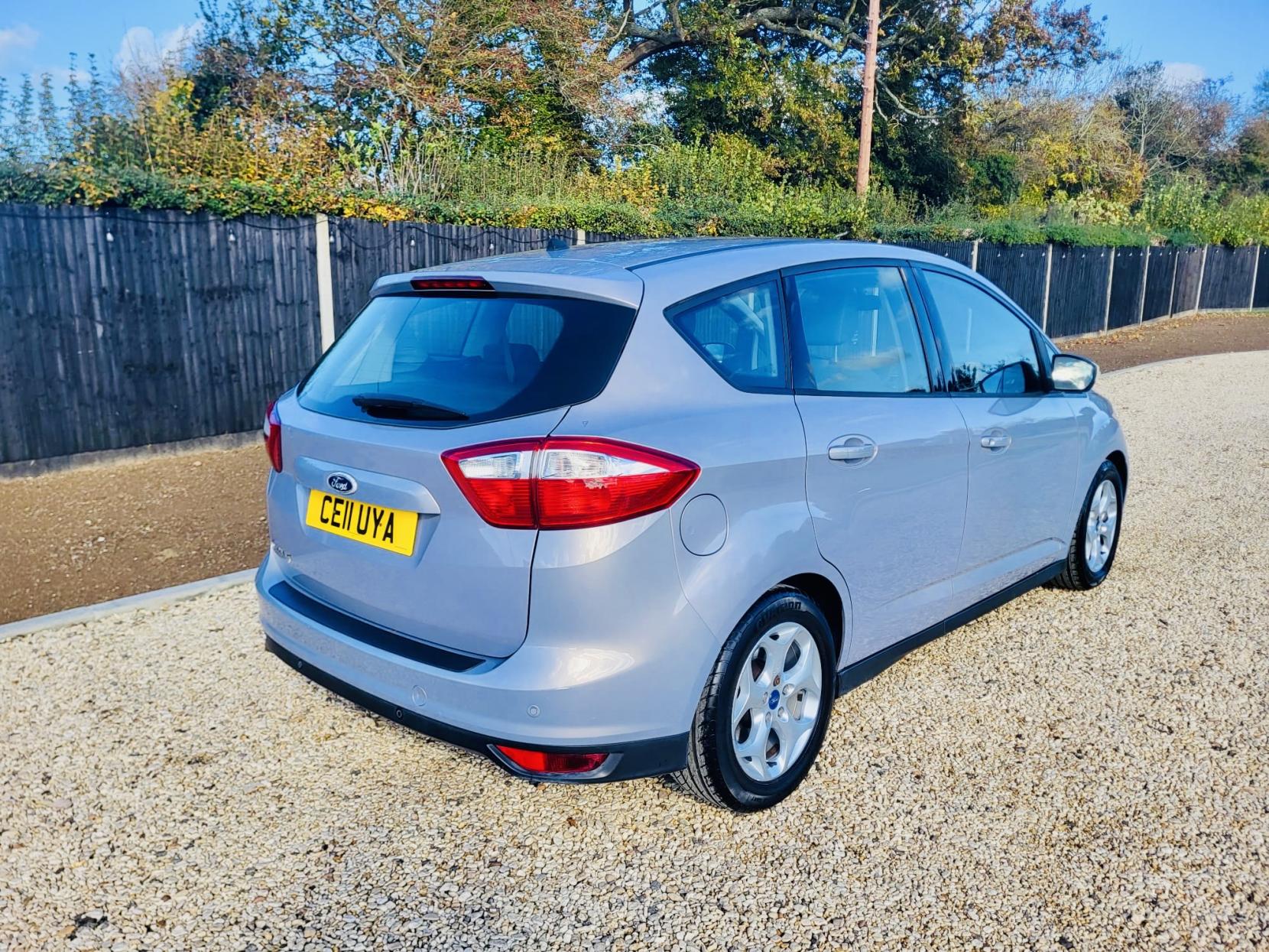Ford C-Max 1.6 Zetec MPV 5dr Petrol Manual Euro 5 (105 ps)