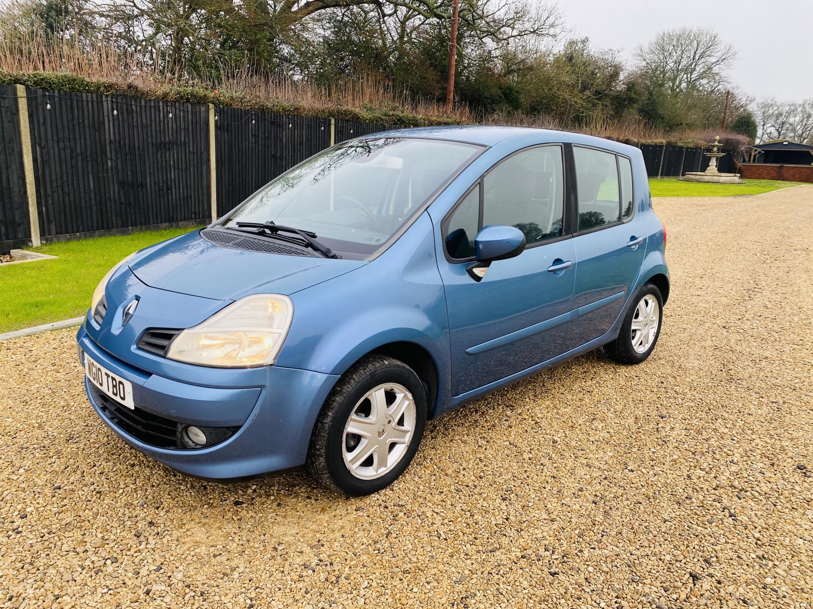 Renault Modus 1.6 VVT Dynamique Hatchback 5dr Petrol Automatic (179 g/km, 110 bhp)
