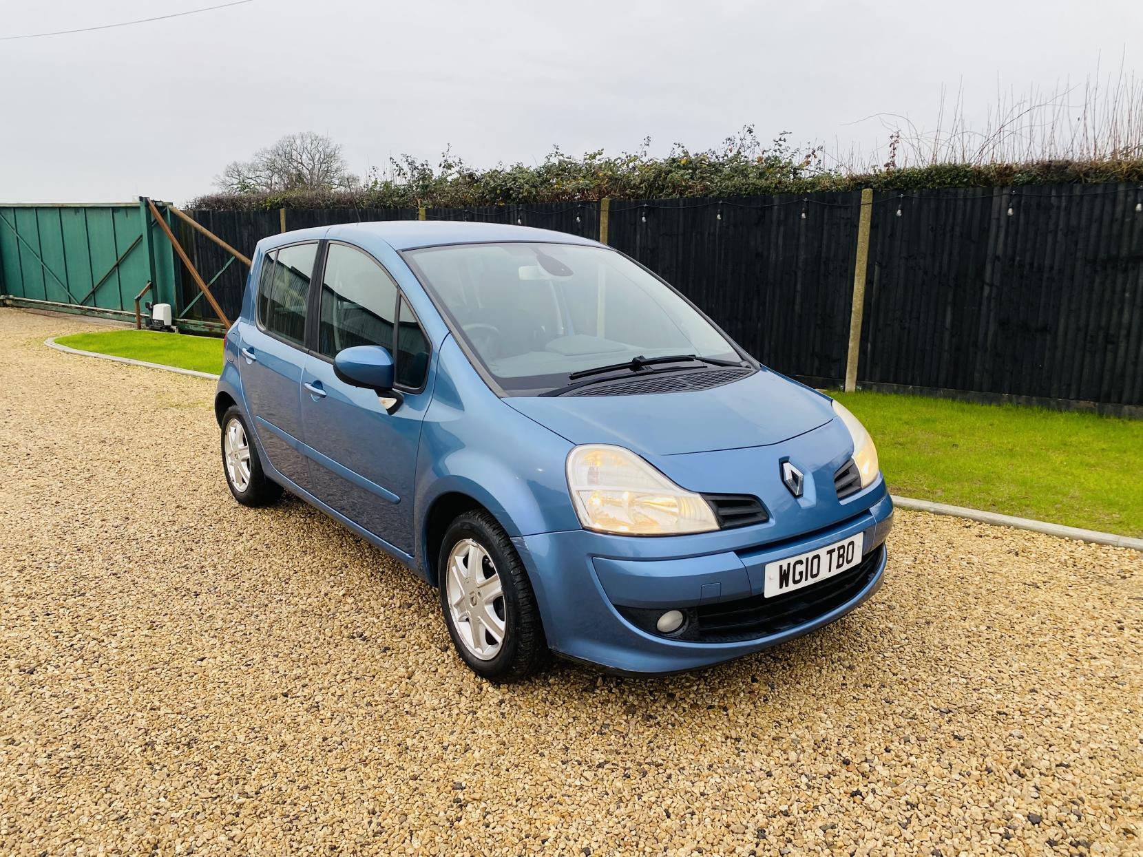 Renault Modus 1.6 VVT Dynamique Hatchback 5dr Petrol Automatic (179 g/km, 110 bhp)