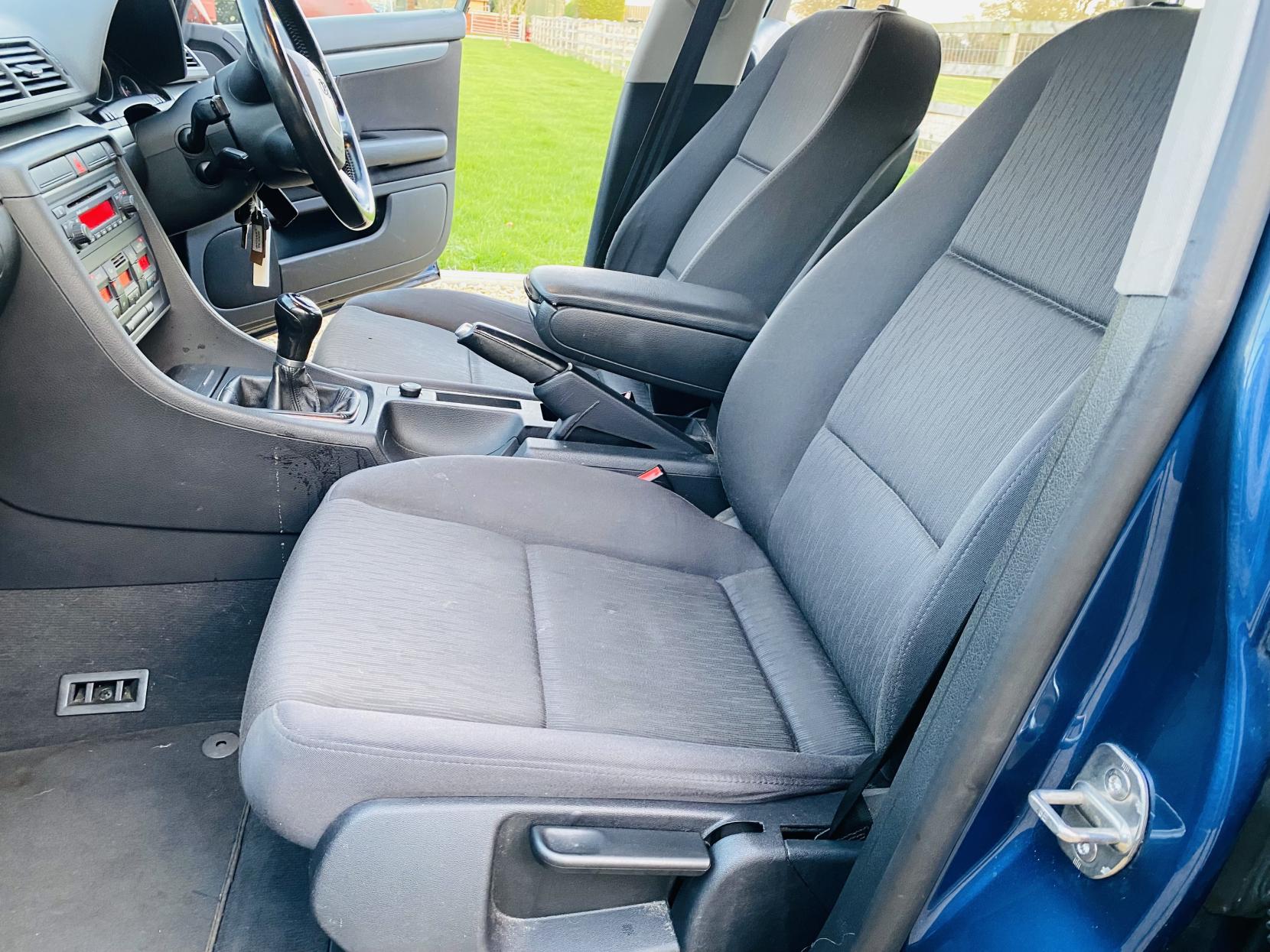 Audi A4 2.0 SE Saloon 4dr Petrol Manual (193 g/km, 128 bhp)