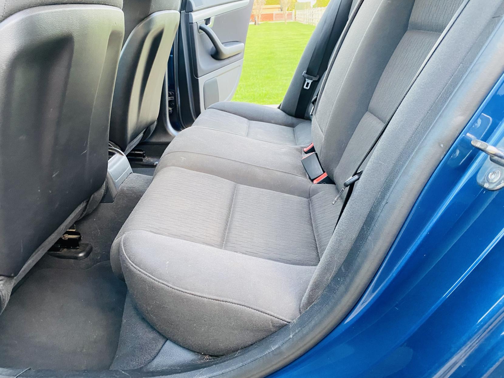 Audi A4 2.0 SE Saloon 4dr Petrol Manual (193 g/km, 128 bhp)