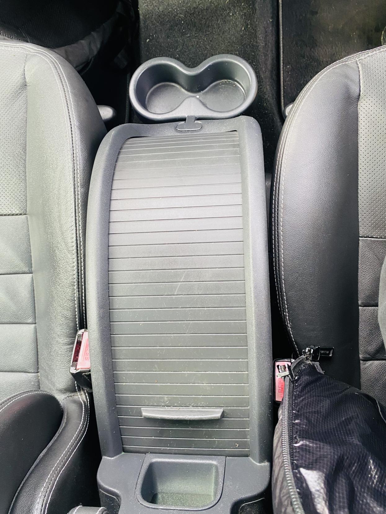 Renault Grand Scenic 2.0 VVT Dynamique S Hatchback 5dr Petrol Manual (193 g/km, 136 bhp)