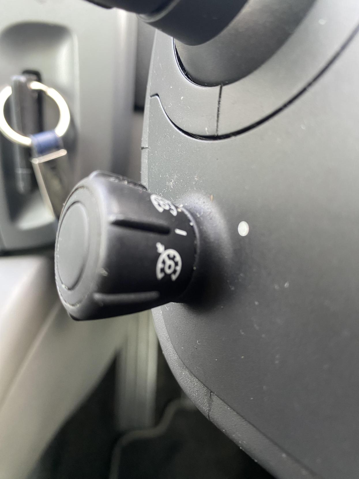 Renault Grand Scenic 2.0 VVT Dynamique S Hatchback 5dr Petrol Manual (193 g/km, 136 bhp)