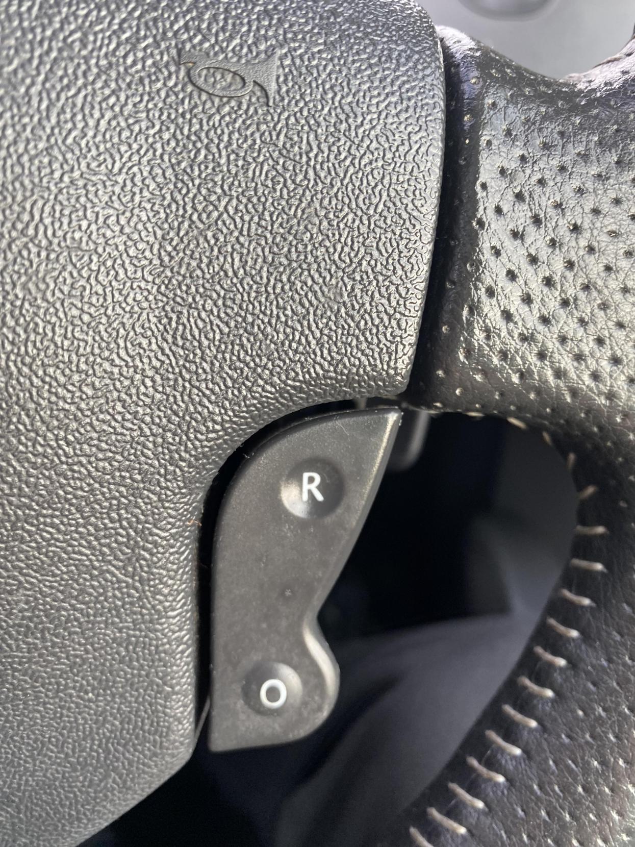 Renault Grand Scenic 2.0 VVT Dynamique S Hatchback 5dr Petrol Manual (193 g/km, 136 bhp)