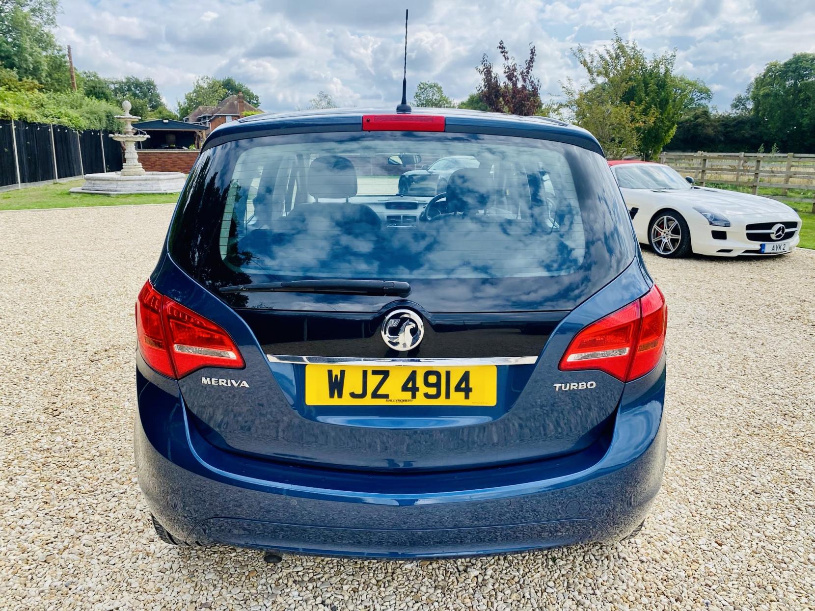 Vauxhall Meriva 1.4i Turbo Exclusiv MPV 5dr Petrol Auto Euro 6 (120 ps)
