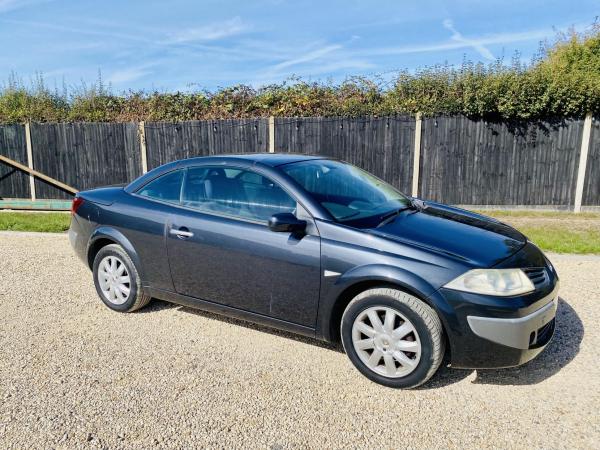 Renault Megane 1.6 VVT Dynamique Convertible 2dr Petrol Automatic (187 g/km, 111 bhp)