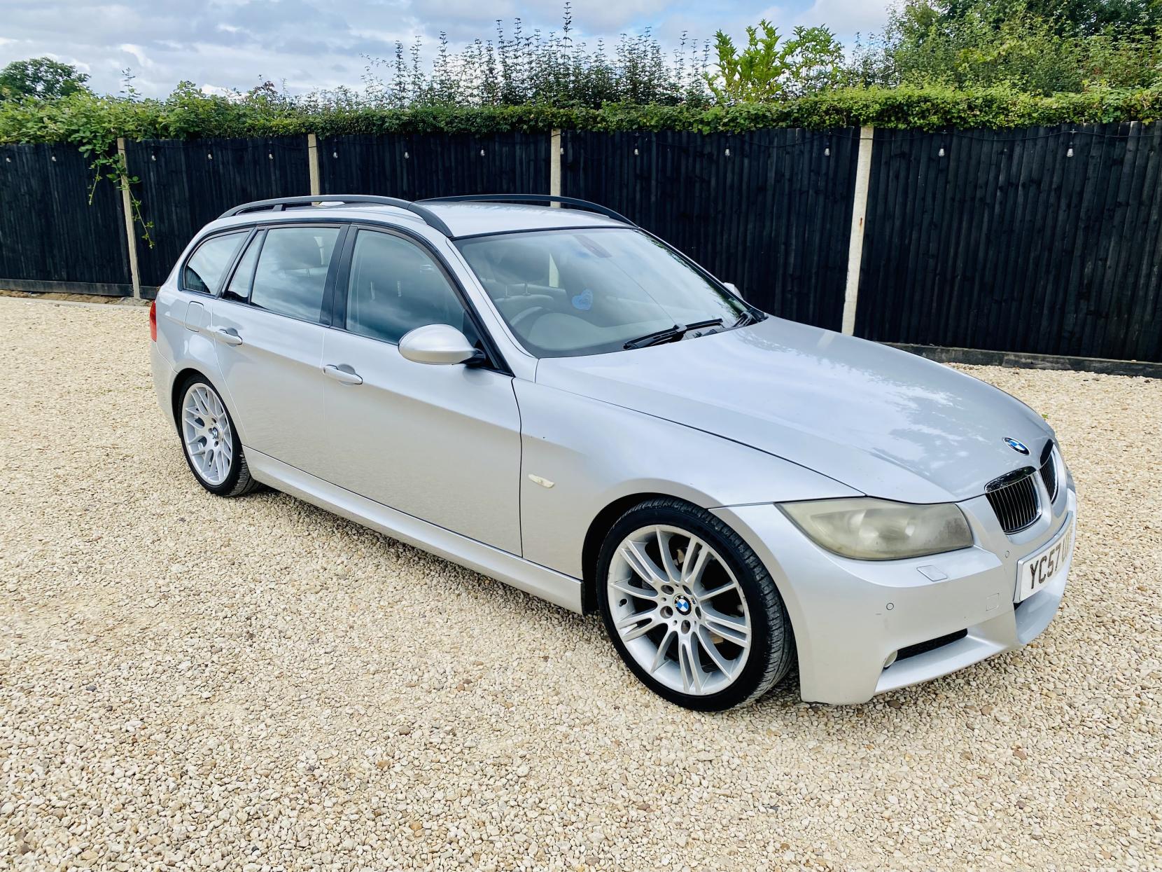 BMW 3 Series 3.0 330d M Sport Touring 5dr Diesel Auto Euro 4 (231 ps)