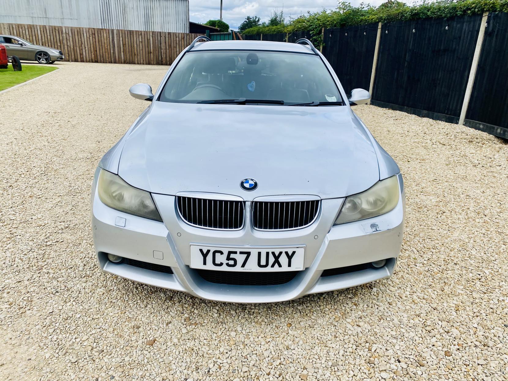 BMW 3 Series 3.0 330d M Sport Touring 5dr Diesel Auto Euro 4 (231 ps)