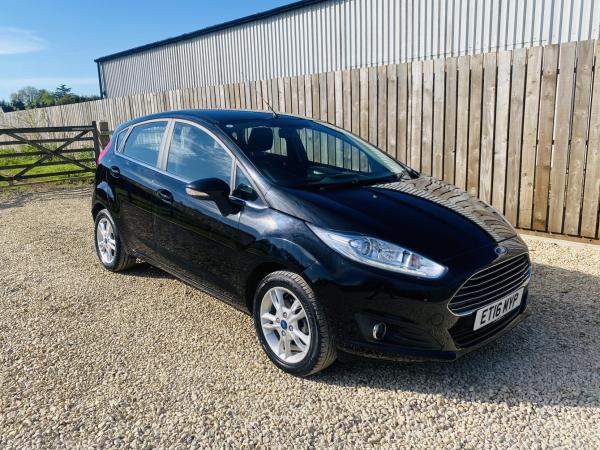 Ford Fiesta 1.25 Zetec Hatchback 5dr Petrol Manual Euro 6 (82 ps)