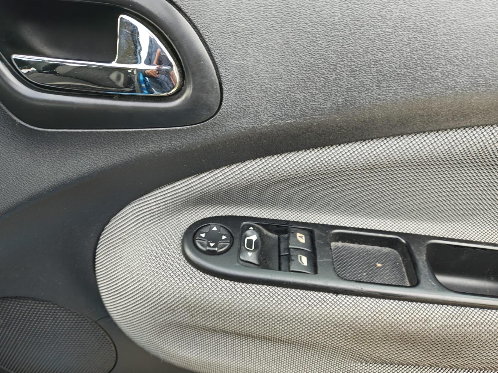 Citroen C3 Picasso 1.4 VTi 16V VTR+ MPV 5dr Petrol Manual Euro 5 (95 ps)