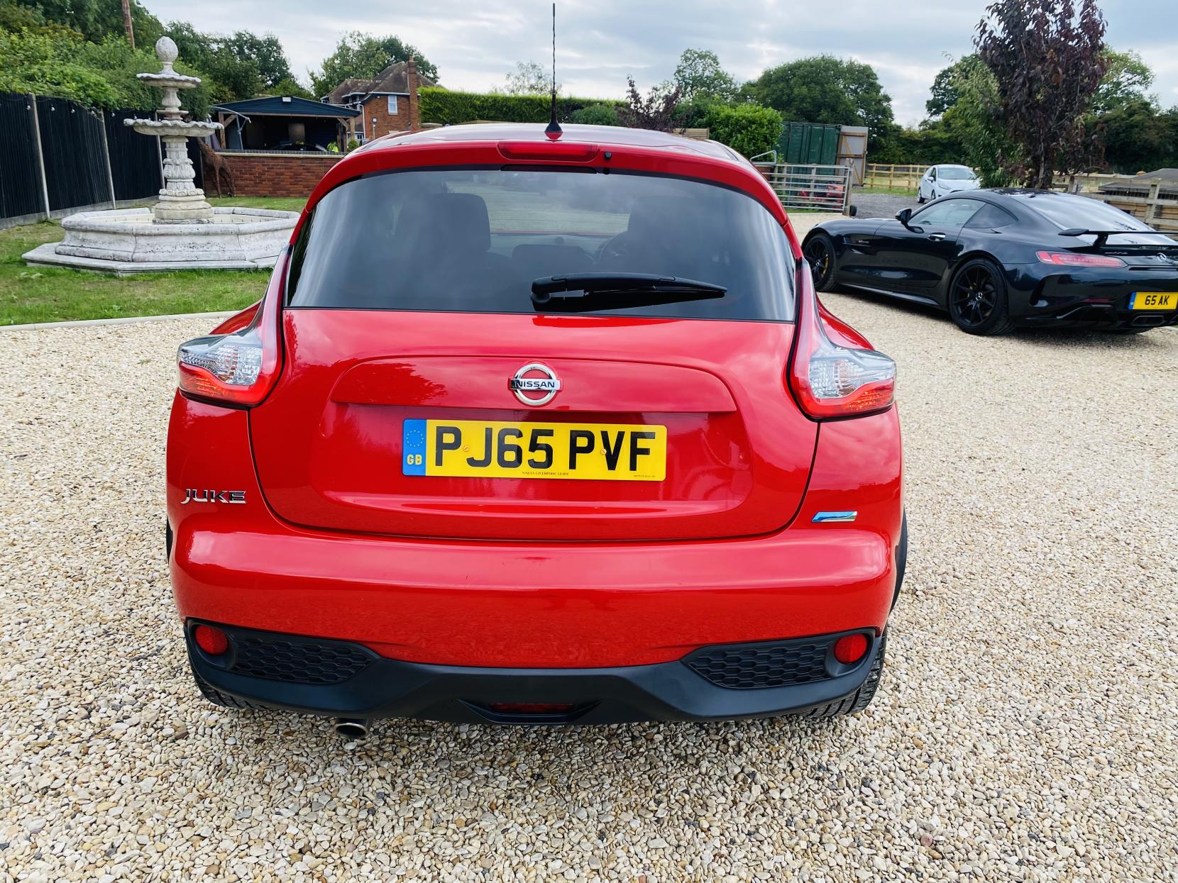 Nissan Juke 1.5 dCi N-Connecta SUV 5dr Diesel Manual Euro 6 (s/s) (110 ps)
